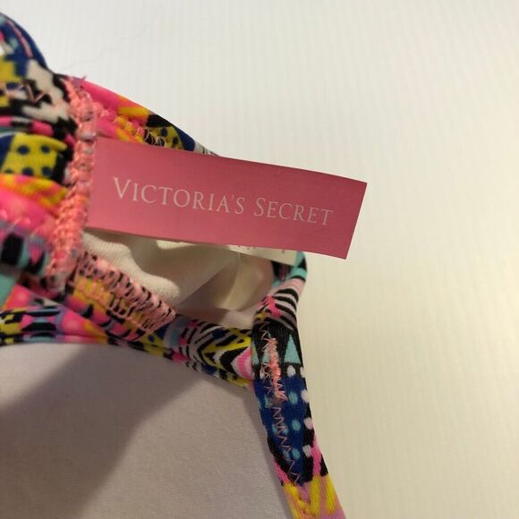 Victoria's Secret Multicolor Patterned Bikini - Picture 12 of 12